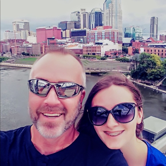 Meet your Posher, Mark - Picture 1 of 1